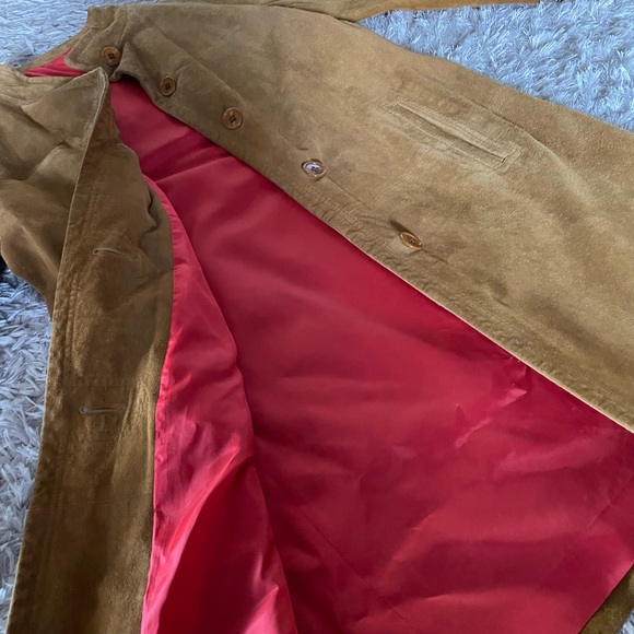 Suede coat - Picture 10 of 12